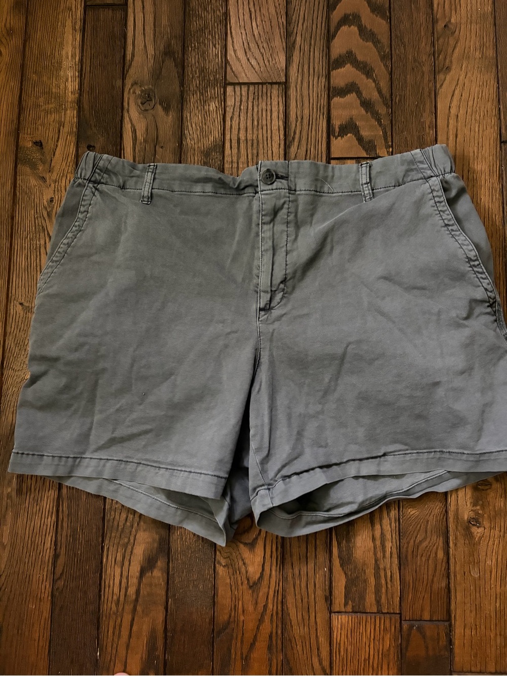 Old Navy Chino style Shorts Women's XL Charcoal Grey High Rise Utility shorts